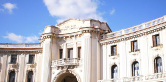 Galleria Vittorio Emanuele, la voce degli esercenti: nessuna differenza