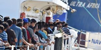 Messina, 600 stranieri sbarcati il 17 marzo: in manette 2 scafisti sbarco migranti