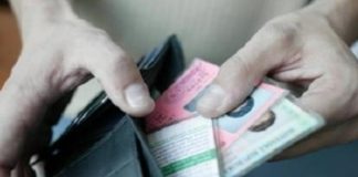 Patti, ladro maldestro perde portaglio durante furto in abitazione documenti-ladro