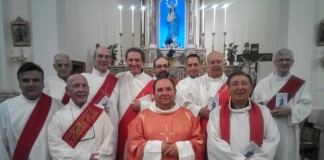 Una fiaccolata di solidarietà, per essere vicini a padre Cannistrà