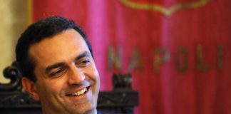 Luigi De Magistris sul terremoto: “Il Comune di Napoli, sarà parte civile nel processo contro sciacallo”