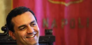 Luigi De Magistris sul terremoto: “Il Comune di Napoli, sarà parte civile nel processo contro sciacallo”