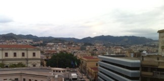 Tafferugli all’Hotel Liberty: tensione durante la distribuzione dei Pocket Money