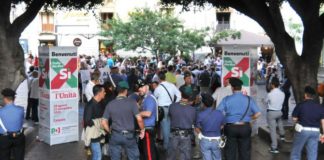 Catania: scontri fra Polizia e manifestanti a villa Bellini