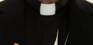 Zungri (Vv): un sacerdote ai domiciliari