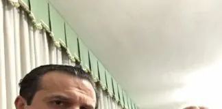 Santa Teresa di Riva (ME): il sindaco De Luca, interloquisce con il collega Accorinti