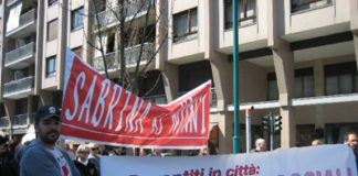 Il disagio di troppe famiglie: deriva, dal vero schema del business sui bambini