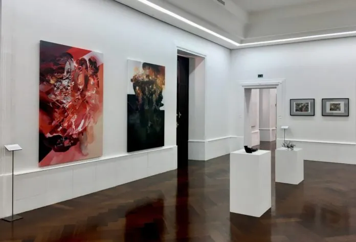 Mostra - Modernolatria