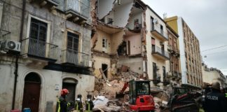 Catania: crolla una palazzina di tre piani