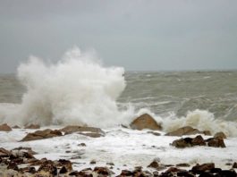 Domani torna il maltempo in Sicilia mareggiata
