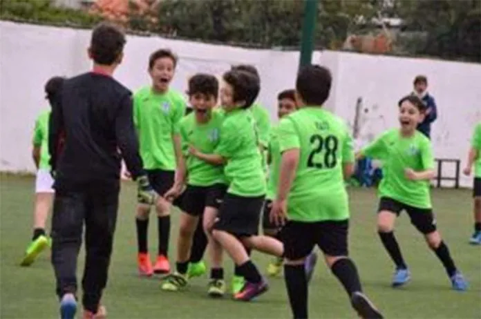 bambini calcio