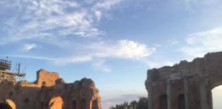 Una lettera di Videobank, indirizzata ai Taorminesi