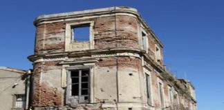 Messina: una firma, per salvare “Palazzo Scardino”