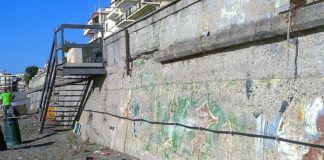 Giardini Naxos (ME): in paese, ci sono spiagge sporche