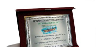 Un prestigioso riconoscimento internazionale al poeta Rosario La Greca di Brolo Foto-targa-alla-carriera