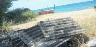 Mario Biancuzzo: “Le lastre di amianto sulla spiaggia di Tono, sono aumentate”