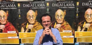 L’ironico Cateno De Luca, si rivolge a Sua Santità il “Dalai Lama”