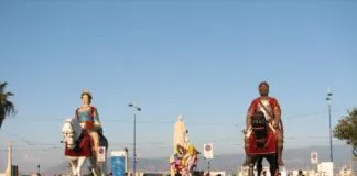 Via Garibaldi (ME): oggi, l’ultima passeggiata dei Giganti