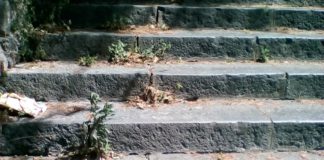 Le scale tra via Peculio Frumentario e via Saccano a Messina