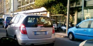 Immediatamente riparato, il danno creatosi stamane in viale della Libertà a Messina automobile