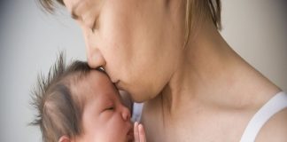 Minori allontanati, nonostante la comprovata capacità genitoriale, la bambina continua a stare lontana dai suoi cari