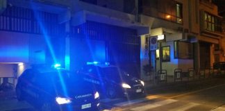 Messina: Carabinieri intercettano due giovani che rubano una moto carabinieri-messina