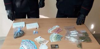 Messina: i carabinieri arrestano in flagranza un uomo per detenzione a fini spaccio di marijuana ed eseguono un ordine di carcerazione per rapina aggravata. Stazione-Gazzi