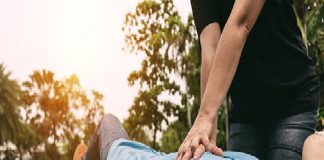 Un gioco mortale alla ricerca del blackout o di non andare a scuola: il Choking Game