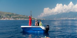 La traversata (a nuoto) dello Stretto di Messina, promossa dall’Aism