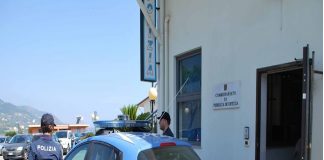La Polizia di Stato, ha denunciato un ladro di monili