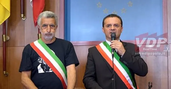 voce di popolo accorinti de luca