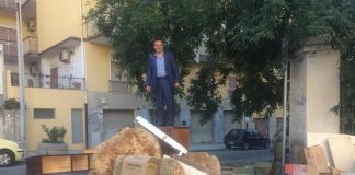 Cateno De Luca (sindaco – ME): “Da mesi, che non si pulisce in piazza XX settembre ed in via Borelli”