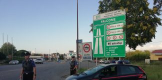 Falcone (ME): i Carabinieri sottopongono un uomo, accusato di atti persecutori, alla misura cautelare del divieto di avvicinamento alla ex convivente CC Falcone