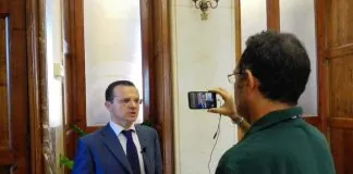 L’opinione del sindaco di Messina Cateno De Luca, sul pagamento della Mensa scolastica anche per gli esenti