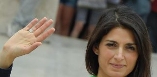 La sindaca di Roma Virginia Raggi, interviene sullo scandalo delle case dell’ATER (Azienda Territoriale per l’Edilizia Residenziale)