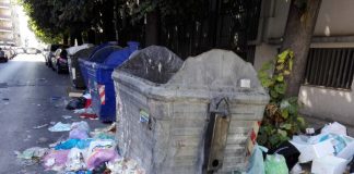 La vergogna della nostra città. In pieno centro! immondizia a messina