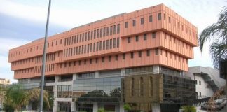 Domani, è previsto l’inizio delle lezioni scolastiche, al Palacultura di viale Boccetta a Messina