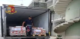 L’Operazione “Tavole sicure”, della Polizia di Stato, avviata per il sequestro di grandi quantità di cibo non idoneo al consumo