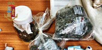 Sorpreso dalla Polizia di Stato di Messina, a spacciare erba