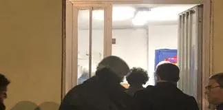 Il blitz notturno del sindaco di Messina Cateno De Luca, alla piattaforma di Pace