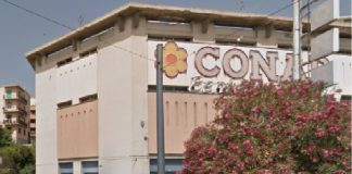 Divieti di sosta, in viale della Libertà, lungo il perimetro dello stabile dell’ex Standa