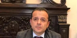 Le scuse del primo cittadino di Messina, Cateno De Luca