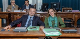 Cateno De Luca, sindaco di Messina, forte del parere della Sezione siciliana della Corte dei Conti gongola