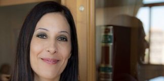 La deputata Mara Lapia del MoVimento 5 Stelle, è stata aggredita in un supermercato di Nuoro