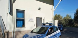 Patti (ME): i poliziotti del locale Commissariato, hanno denunciato due persone