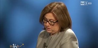 Oggi su Rai3, alle ore 14.30: 1/2 ora in più, condotto da Lucia Annunziata