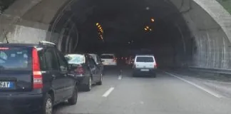 Lavori in corso, sulla Tangenziale di Messina nella direzione di marcia verso Catania