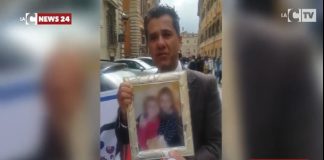 7.500 giorni, lontano dalle sue figlie