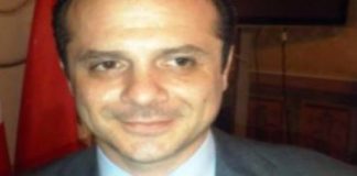 Vertenza delle ex Provice, il sindaco di Messina Cateno De Luca a Paolo Starvaggi (Pd): “Le tue sono ardite ricette che prospettano surreali soluzioni”
