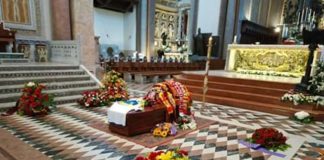 Oggi pomeriggio, alla Cattedrale di Messina, sono state celebrate le esequie di Santo Salvatore “Farinella”